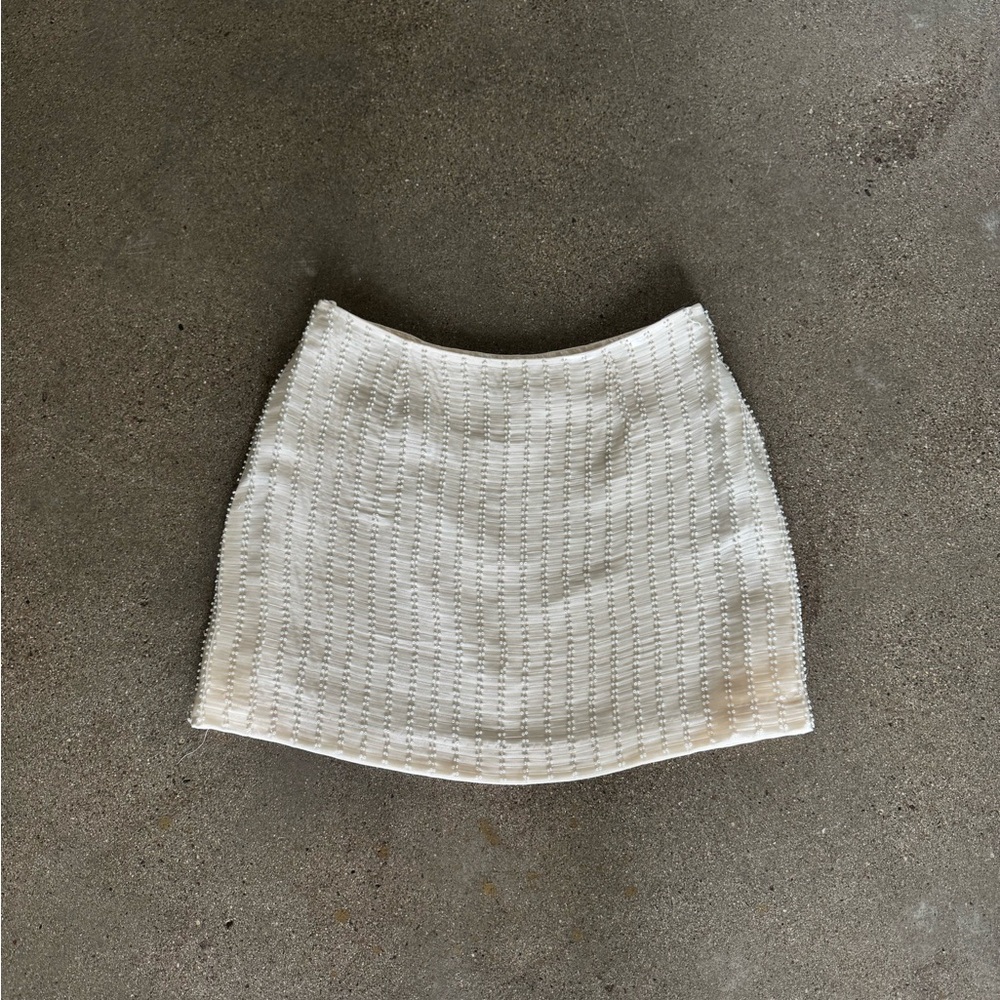 💔SOLD💔 Y2K Cache Pearl Sequin Mini Skirt 8 - Picture 7 of 12